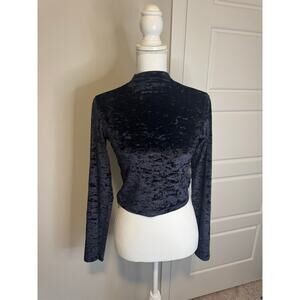 LULULEMON Size Medium Turtle Neck Long Sleeve Velvet Dark Blue
